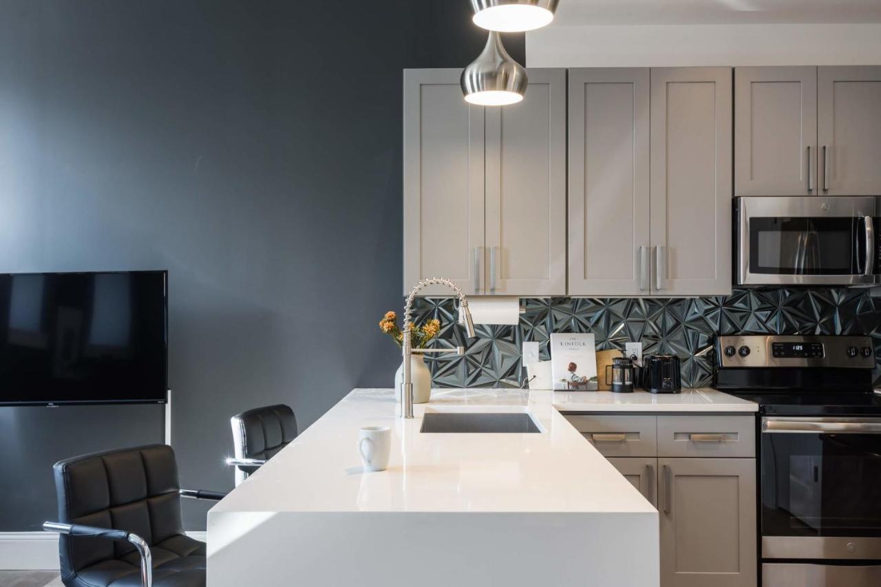 Revived Lf Square 1Br With Rooftop By Zencity Saint Louis Buitenkant foto
